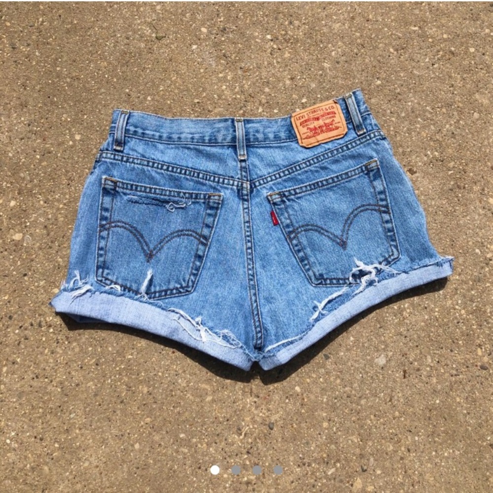 Vintage Levi’s shorts